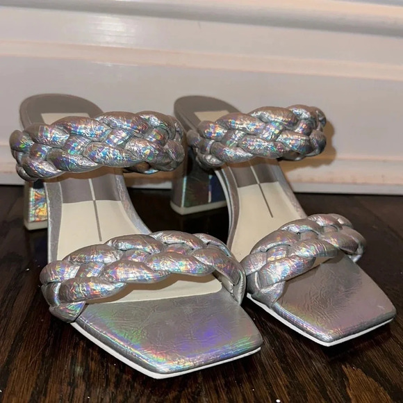 Dolce Vita silver heels - Picture 1 of 3